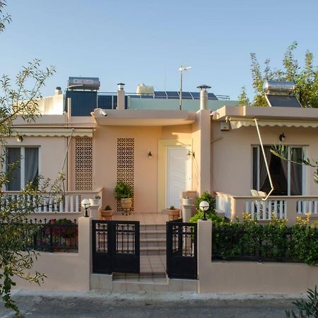 Villa Aretaki Kalamaki Exteriör bild