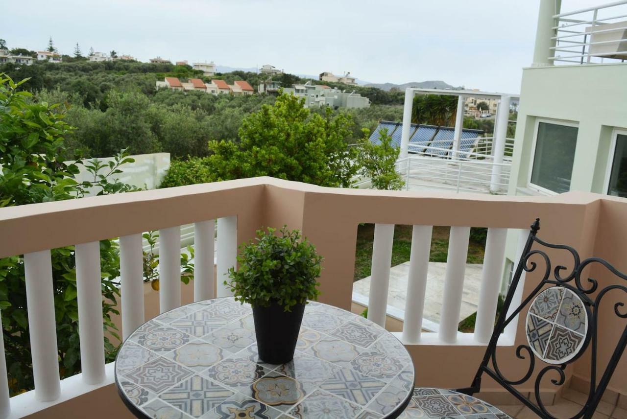 Villa Aretaki Kalamaki Exteriör bild