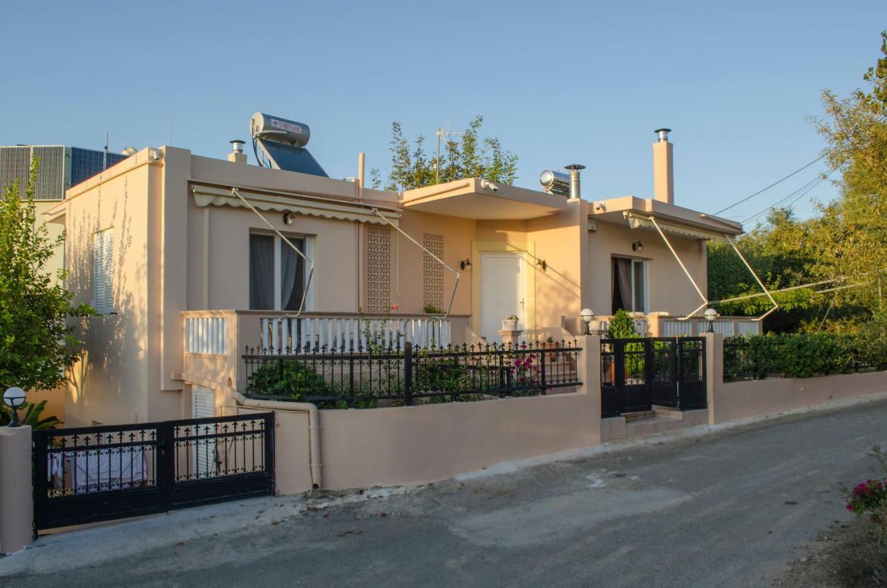 Villa Aretaki Kalamaki Exteriör bild