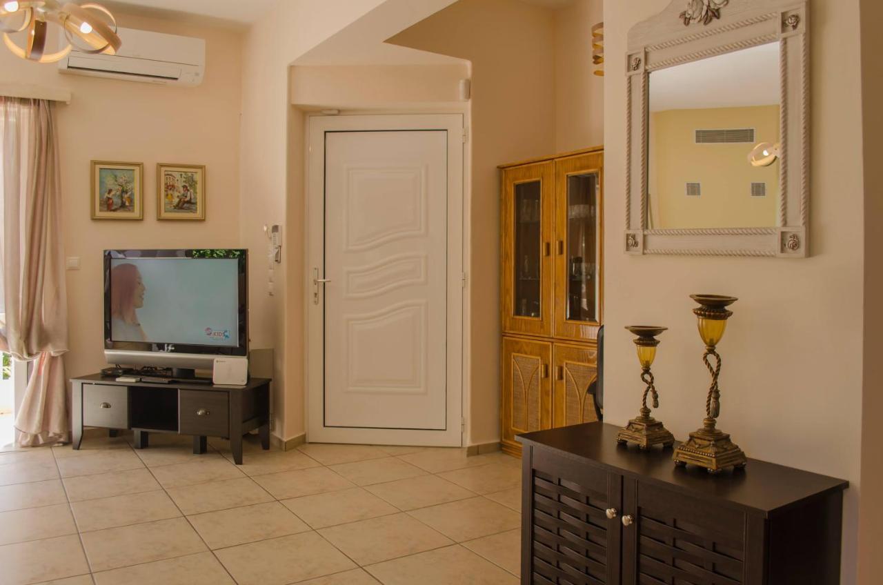 Villa Aretaki Kalamaki Exteriör bild